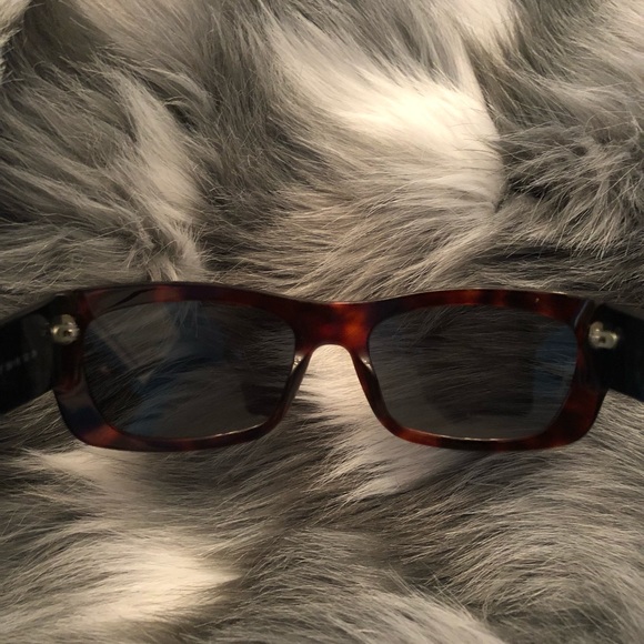 Dolce & Gabbana Authentic Sunglasses - Picture 4 of 8